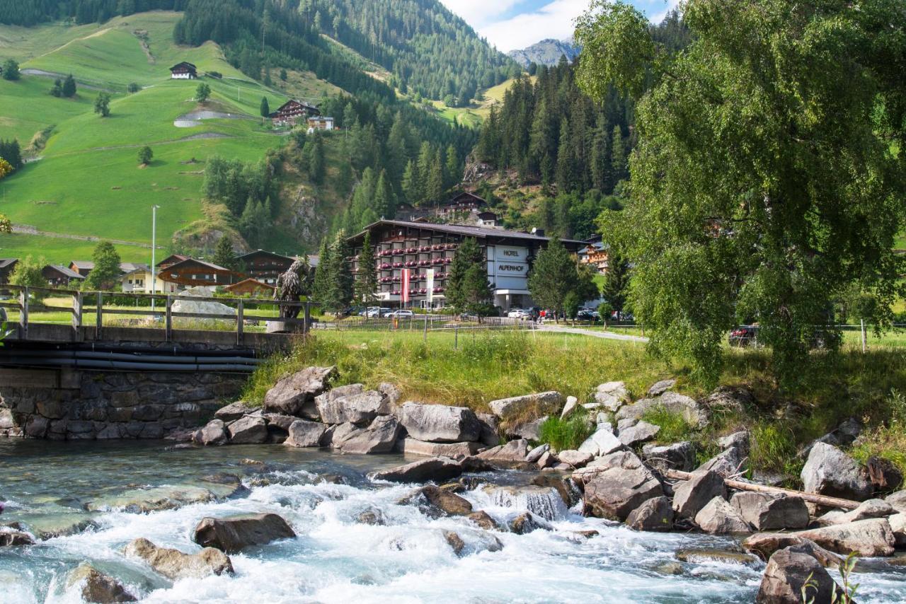 Hotel Alpenhof Sankt Jakob in Defereggen Exterior foto